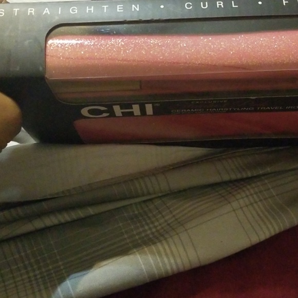 CHI - Picture 2 of 3